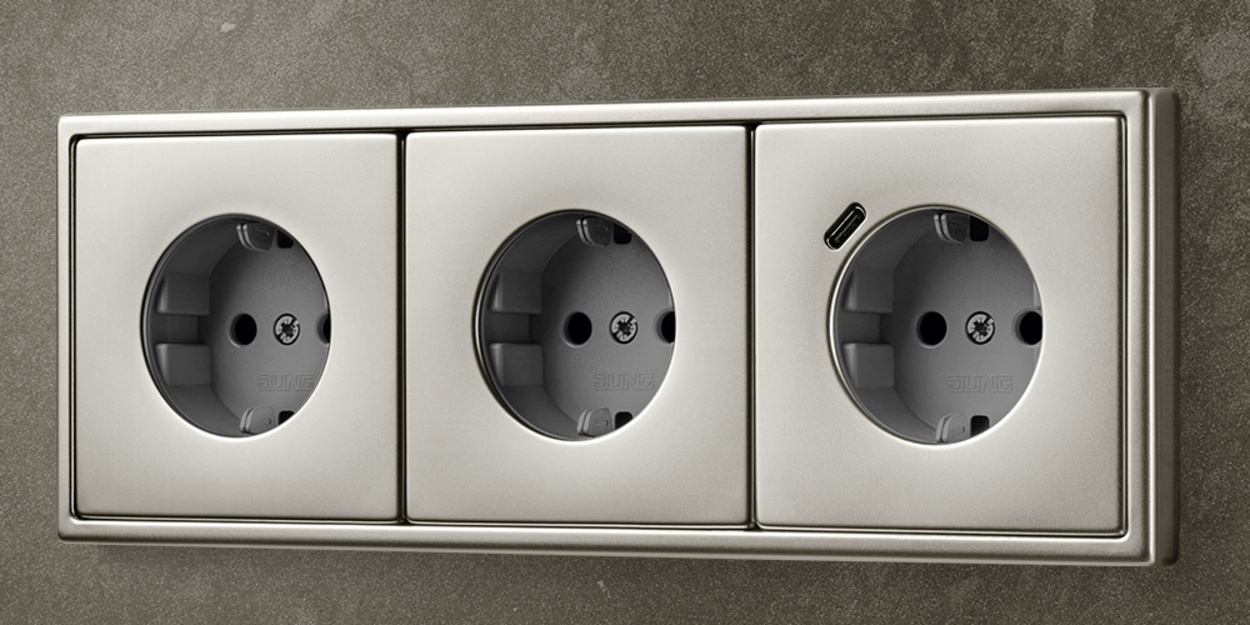 SCHUKO® Steckdosen mit USB bei Elektro Schmitt GmbH in Würzburg