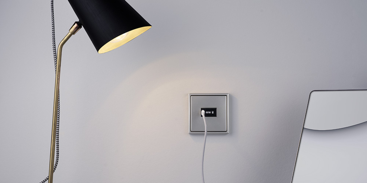 Ladegerät USB PD 60 bei Elektro Schmitt GmbH in Würzburg